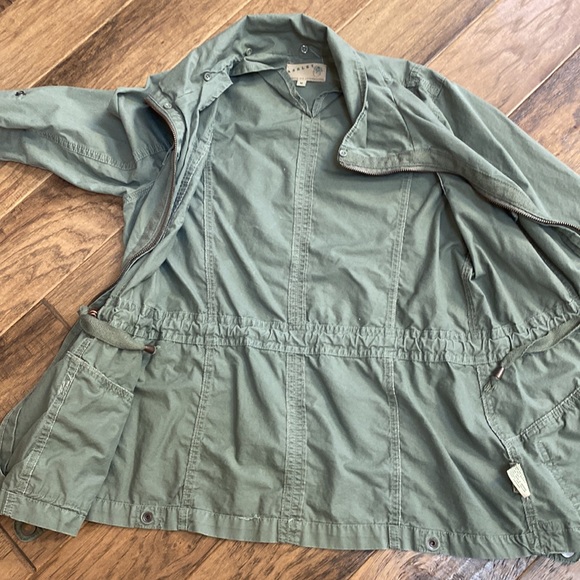 Lightweight cotton jacket - Picture 7 of 11